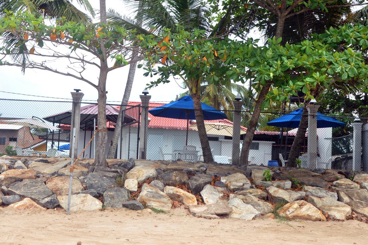 Estuary Hotel Matara Extérieur photo