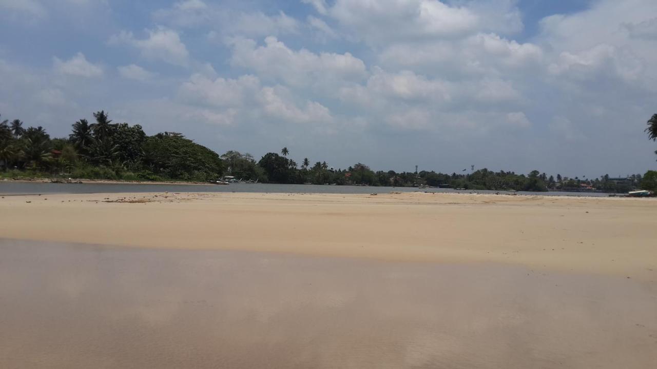 Estuary Hotel Matara Extérieur photo